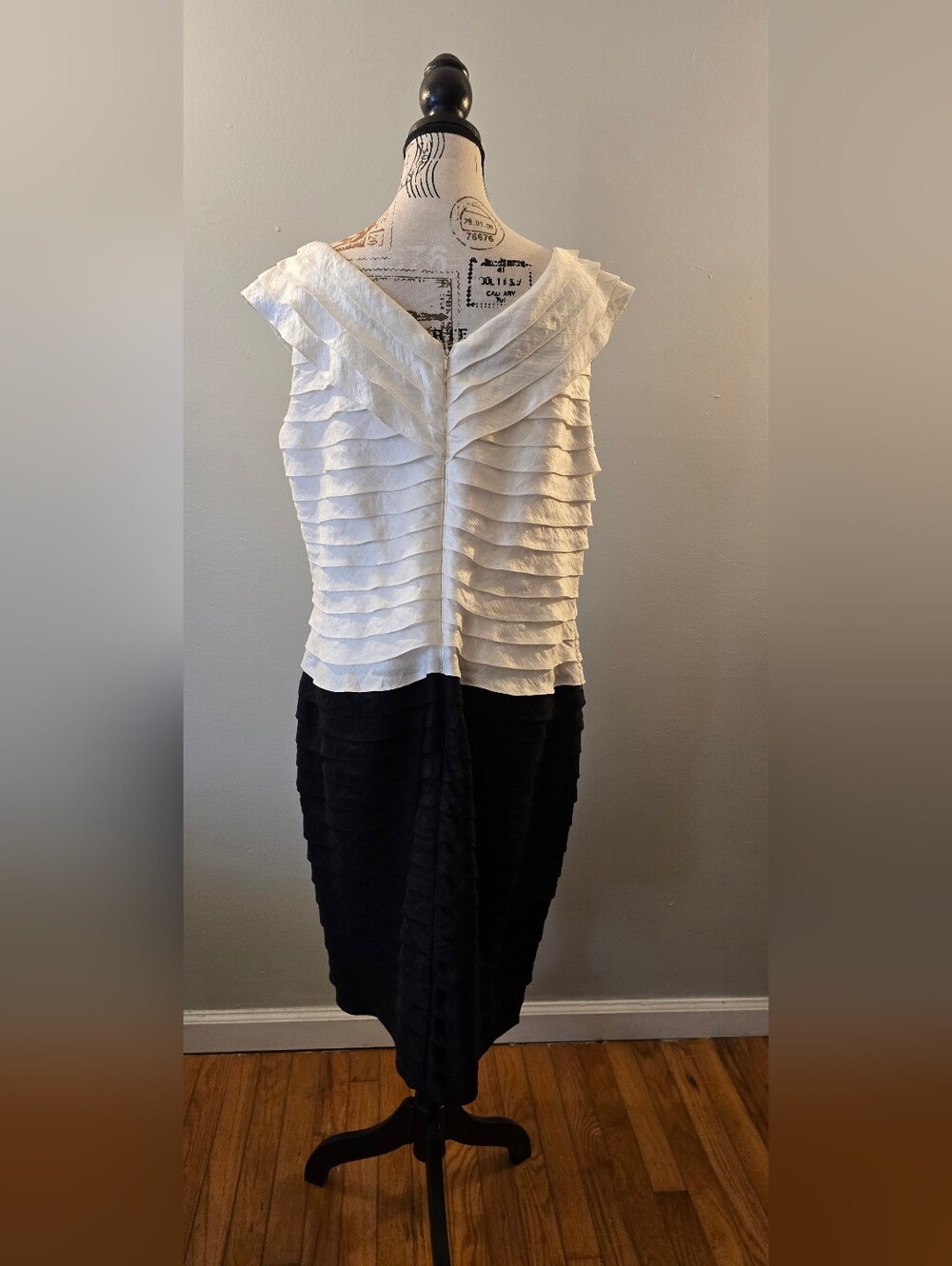 Adrianna Papell White and Black Tiered Sheath Dress - Picture 3 of 8